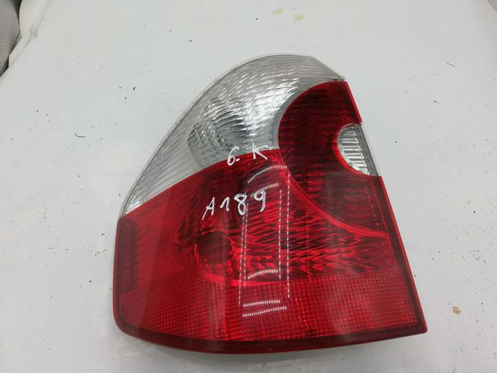 BMW X3 E83 (2003 - 2010)  63216990169 Задний фонарь в кузове