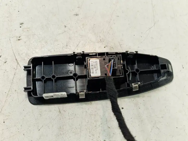BMW 1 F20 F21 (2011 - 2019) 920811001 Блок кнопок стеклоподъемников — фото 3