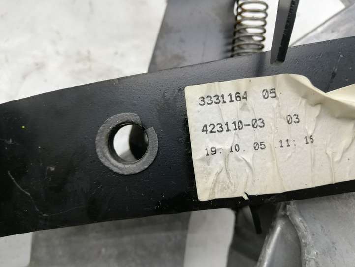 BMW X3 E83 (2003 - 2010)  35112229128 Тормозная педаль