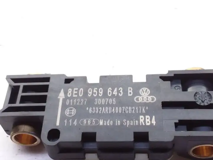 Audi A4 S4 B7 8E 8H (2004 - 2009) 8E0959643B Датчик удара SRS — фото 4