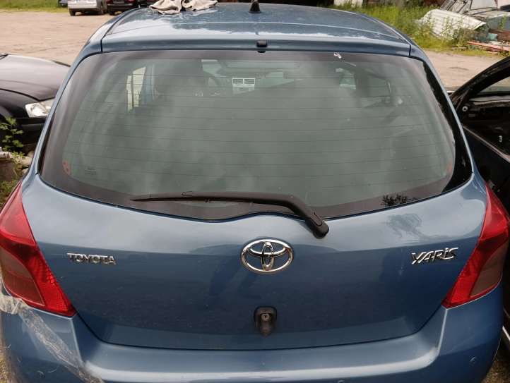 Toyota Yaris Galinis dangtis (bagažinės)