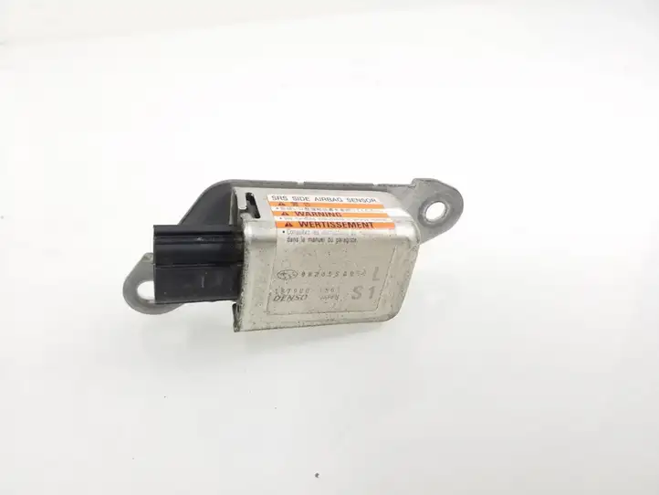 Subaru Forester SG (2006 - 2008) 98235SA050 Датчик удара SRS — фото 1