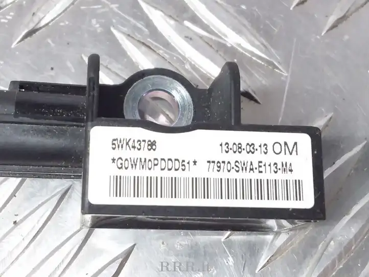 Honda CR-V (2006 - 2009) 77970SWAE113M4 Датчик удара SRS — фото 3