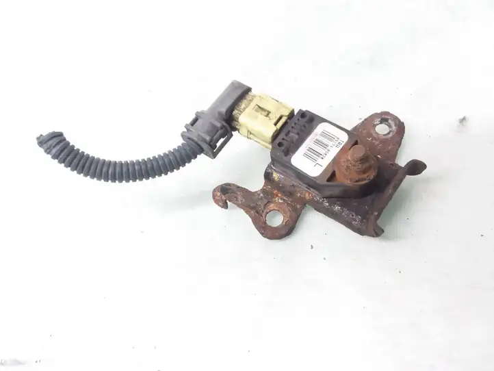 Toyota Avensis T250 (2006 - 2009) 8917405020 Датчик удара SRS — фото 1