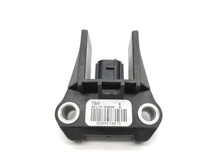 Toyota Yaris (2005 - 2009) 891730D020 Датчик удара SRS — фото 1