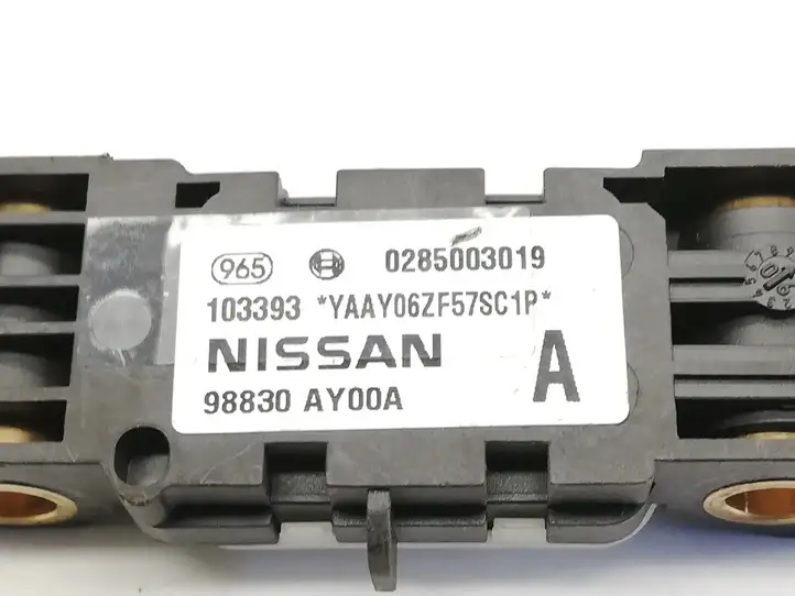 Nissan Primera (2001 - 2008) 0285003019 Датчик удара SRS — фото 2