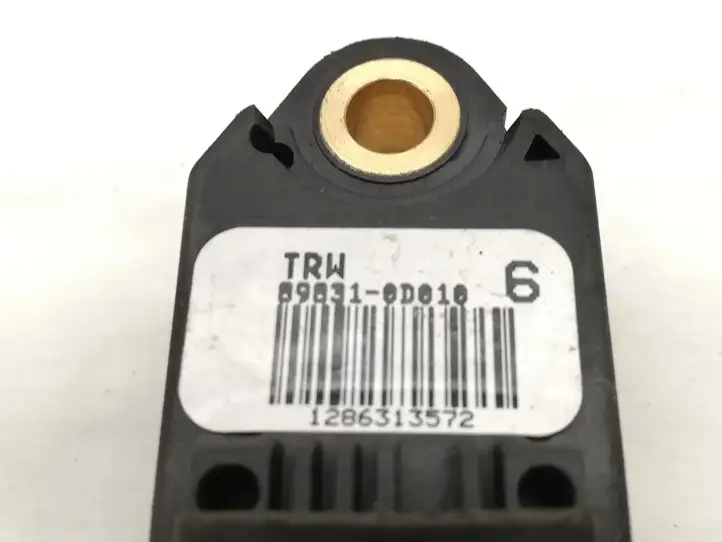Toyota Yaris (2005 - 2009) 898310D010 Датчик удара SRS — фото 2