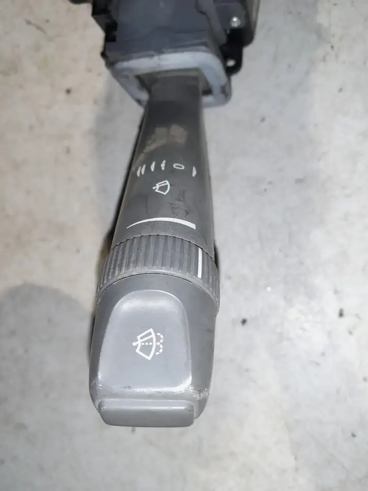 Volvo S60 (2000 - 2004) 8691546 Датчик угла поворота руля — фото 2