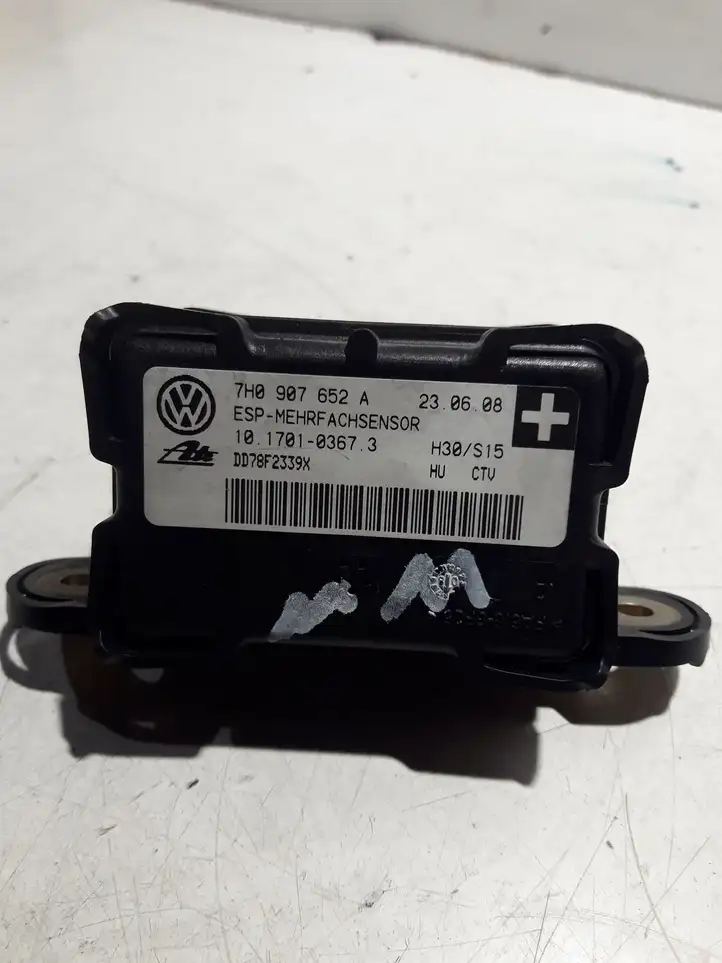 Audi Q7 (2005 - 2009)  7H0907652A Датчик ESP (системы стабильности) (датчик курсовой устойчивости))