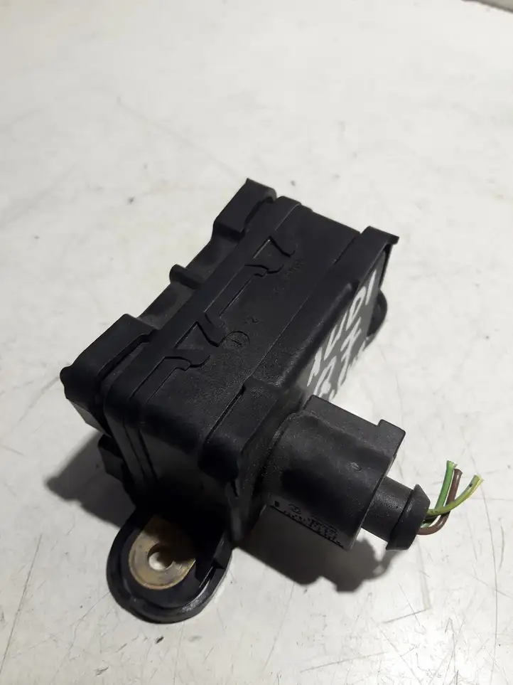 Audi Q7 (2005 - 2009)  7H0907652A Датчик ESP (системы стабильности) (датчик курсовой устойчивости))