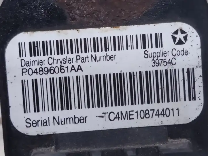 Jeep Patriot (2006 - 2016) P04896061AA Датчик удара SRS — фото 3