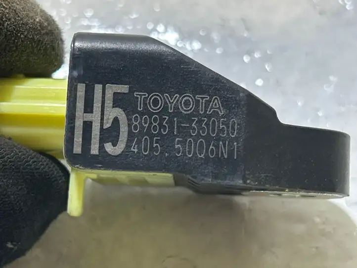 Toyota RAV 4 (XA40) (2012 - 2018) 8983133050 Датчик удара SRS — фото 1
