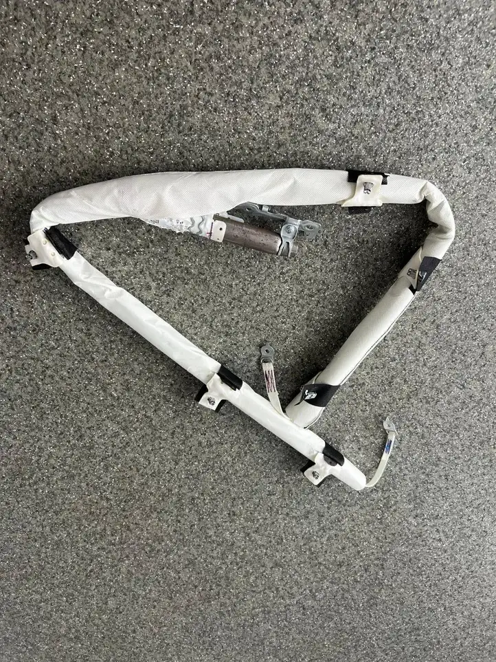 BMW 3 G20 G21 (2019 - )  7419425 Боковая подушка безопастности( (крыша)