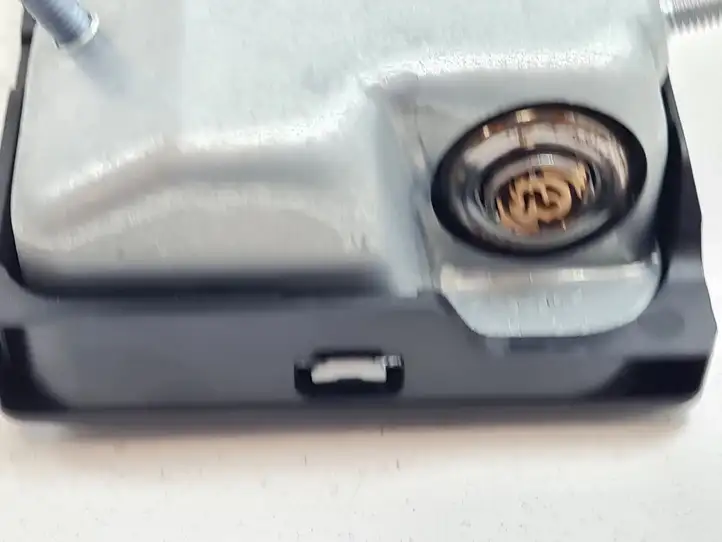 Porsche Taycan 9J1 (2019 - ) 9J1880842D Коленная подушка безопасности — фото 4