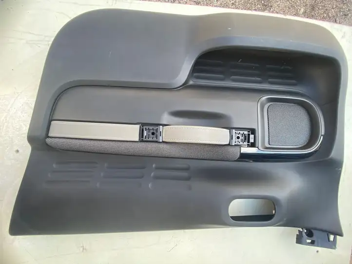 Citroen C4 Cactus (2014 - 2017) 9905607 Замок задней двери — фото 5