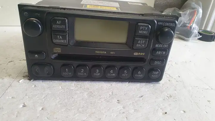 Toyota Avensis Verso (2004 - 2009) 8612044170 Магнитола / мультимедийная система — фото 2