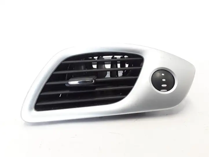 Renault Scenic III - Grand scenic III (2009 - 2016) 687608069R Боковой воздушный дефлектор — фото 1