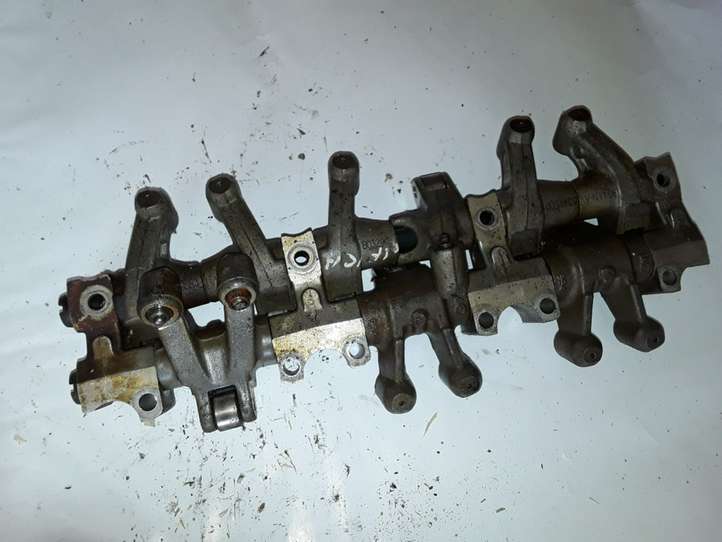 Chrysler Pacifica (2003 - 2008)  B0328RD2 Клапанный подъемник