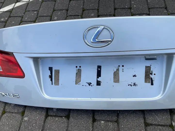 Lexus IS 220D-250-350 (2005 - 2010) Крышка багажника — фото 17