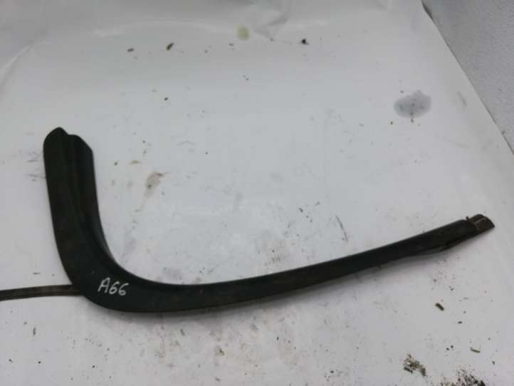 BMW 3 E90 E91 (2005 - 2012)  7117243 Отделка заднего бокового стекла