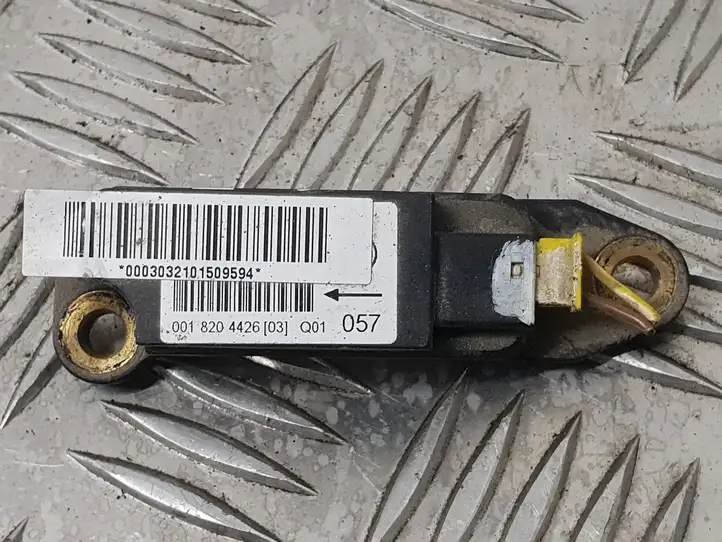 Mercedes-Benz C W203 (2000 - 2007) 0018204426 Датчик удара SRS — фото 1
