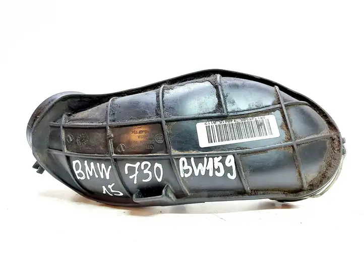 BMW 7 F01 (2008 - 2016) 13717807493 Детали воздухозаборника — фото 1