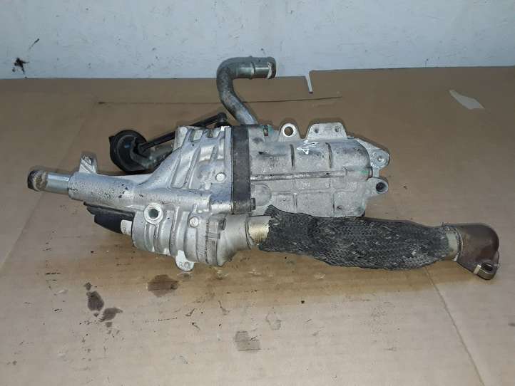 Land Rover Range Rover Sport (2009 - 2013)  9X2Q9U438CA Охладитель EGR