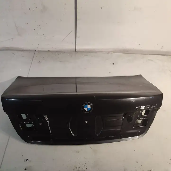 BMW 7 F01 (2008 - 2016) Крышка багажника — фото 1