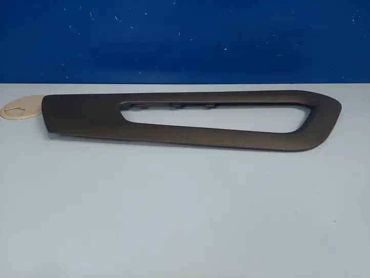 Peugeot Partner III (2018 - ) 9816793677 Прочие детали салона — фото 2