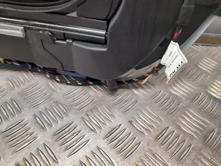 Audi Q5 SQ5 (2012 - 2017) 8R0877041B Комплект люка крыши — фото 2
