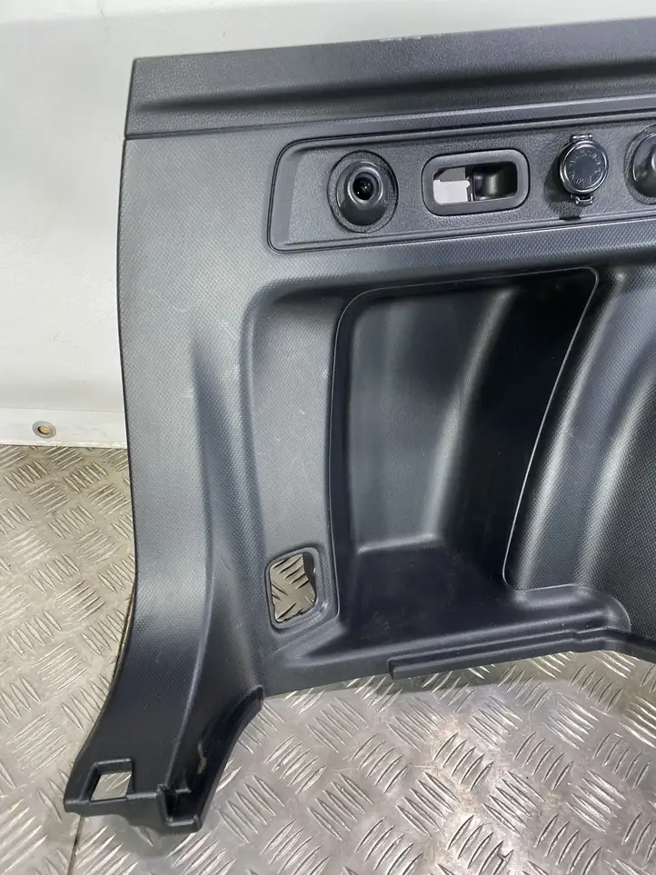 Subaru Forester SK (2018 - 2025) 94027SJ070 Боковая обшивка багажника — фото 3