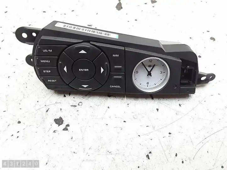 Chrysler Pacifica (2003 - 2008) P05082042AB Часы — фото 2