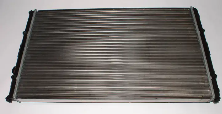 Seat Leon (1M) (1998 - 2006) 01H0121253P Радиатор охлаждающей жидкости двигателя — фото 1