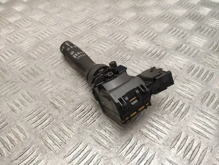 Toyota Yaris (2005 - 2009) 0D03017F144 Включатель скорости стеклоочистителей — фото 3