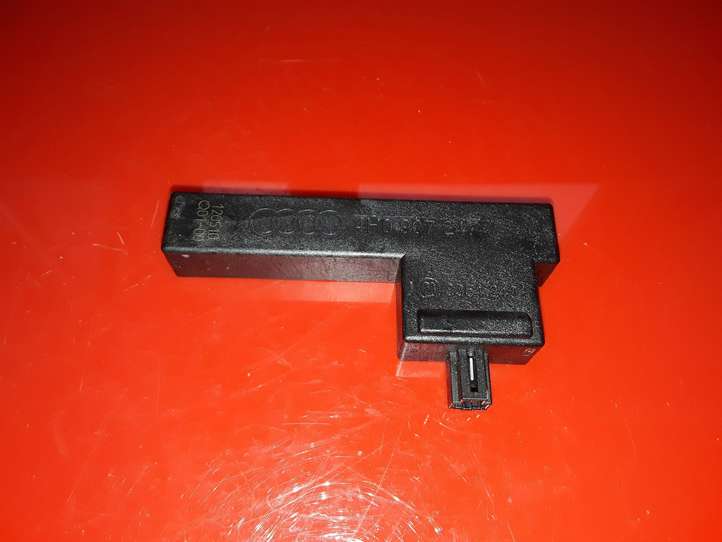 Audi A8 (2010 - 2014)  4H0907247 Антенна бесключевого доступа