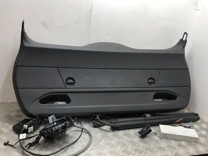 BMW 3 F30 F35 F31 (2012 - 2018) 7305020 Гидравлика крышки багажника — фото 1