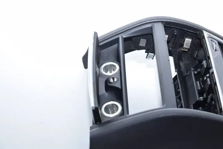 BMW 7 G11 G12 (2015 - 2022) 9347722 Другая деталь консоли (туннеля) — фото 3