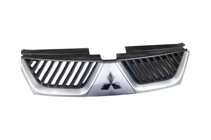 Mitsubishi Outlander (2007 - 2012) 7450A037ZZ Передняя решетка — фото 1