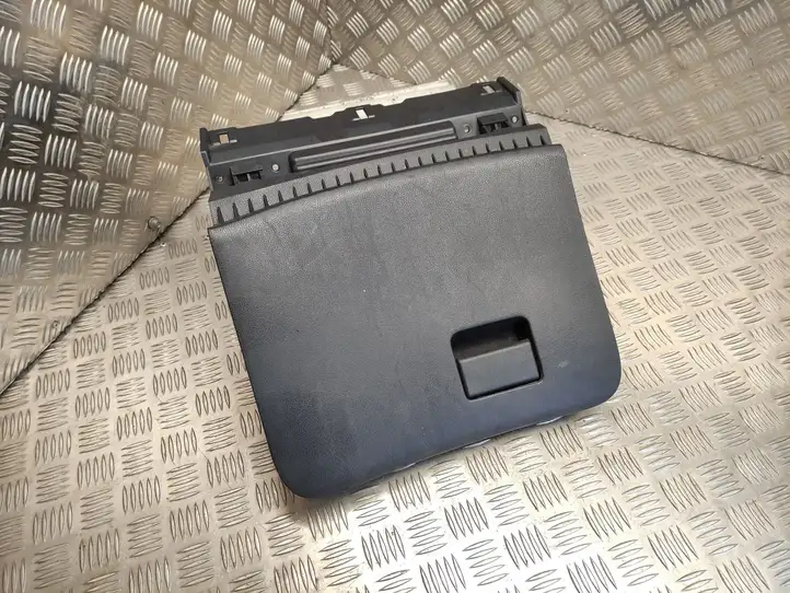 Nissan Juke I F15 (2010 - 2018) F156105762 Бардачок в сборе — фото 1