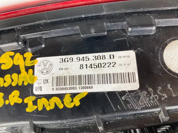 Volkswagen PASSAT B8 (2015 - ) 3G9945308D Задний фонарь в крышке багажника — фото 2