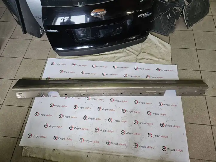 BMW 3 E90 E91 (2005 - 2012) 7062298 Порог кузова — фото 1
