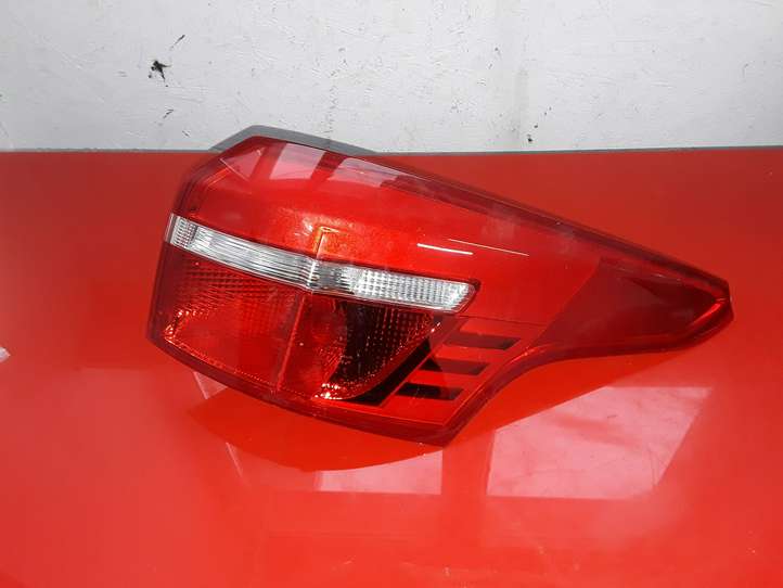 Ford Focus (2015 - 2019)  F1EB13404DB Задний фонарь в кузове