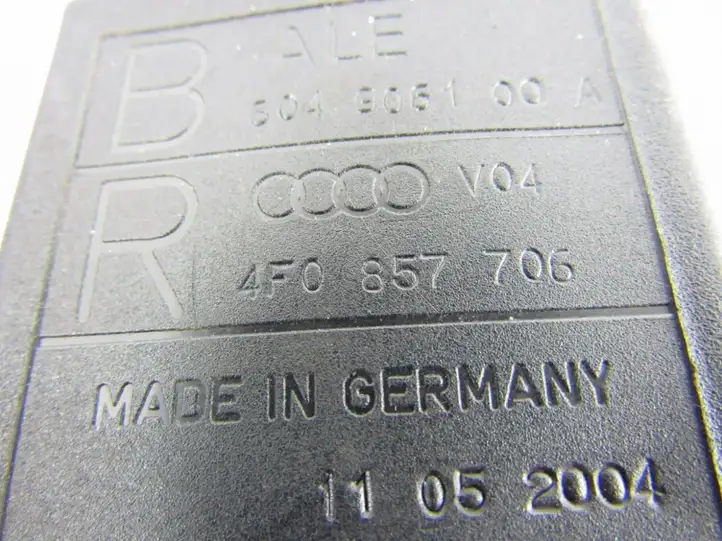 Audi A6 S6 C6 4F (2004 - 2008) Передний ремень безопасности — фото 1