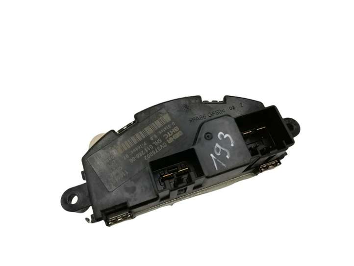Jeep Grand Cherokee (2010 - 2021)  5HL01126606 Реостат вентилятора печки