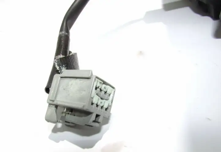 Ford Mondeo Mk III (2000 - 2007) Боковое зеркало с электроприводом — фото 2