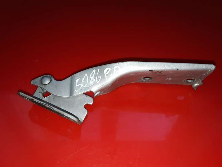Subaru Justy (2003 - 2007)   Петля (петли) капота