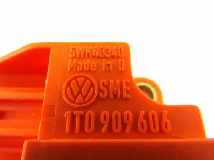 Volkswagen Touran I (2003 - 2010) Датчик удара SRS — фото 1