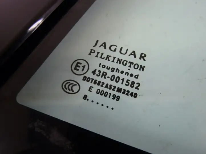 Jaguar XF (2007 - 2015) Форточка двери — фото 3