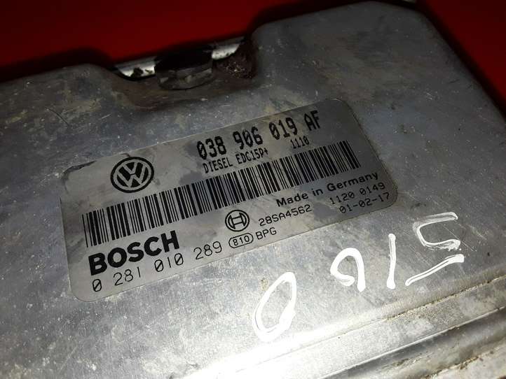 Skoda Fabia Mk1 (6Y) (1999 - 2007)  038906019AF Блок управления двигателя