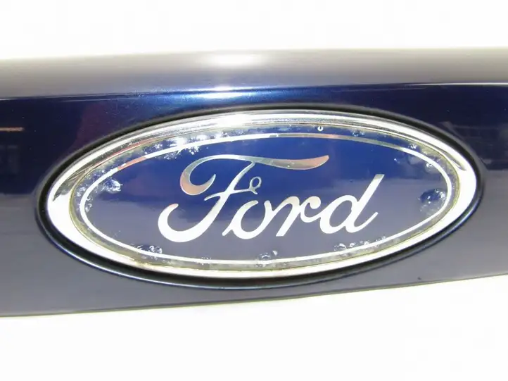 Ford Mondeo Mk III (2000 - 2007) Подсветка номера — фото 2